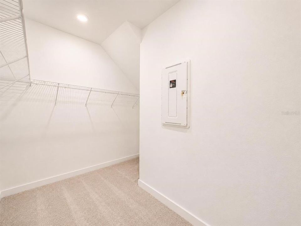 В аренду: $3,190 (4 спален, 3 ванн, 2183 Квадратных фут)