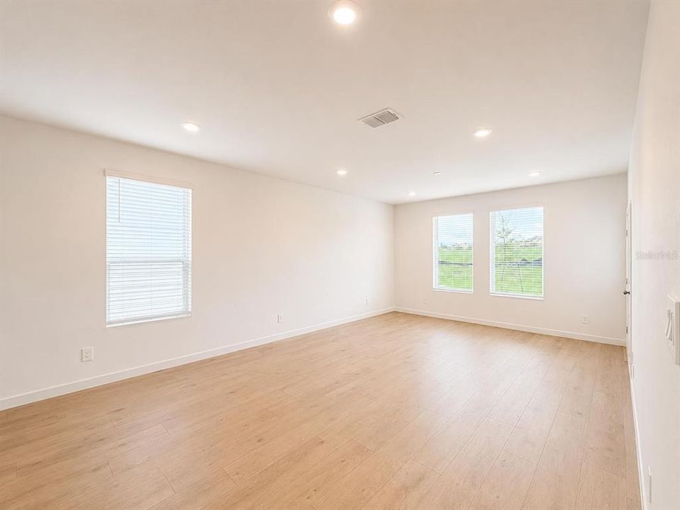 В аренду: $3,190 (4 спален, 3 ванн, 2183 Квадратных фут)