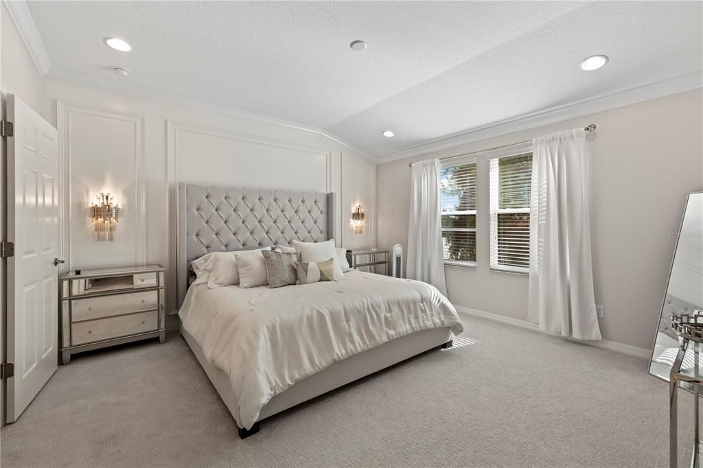For Sale: $499,990 (3 beds, 2 baths, 1700 Square Feet)