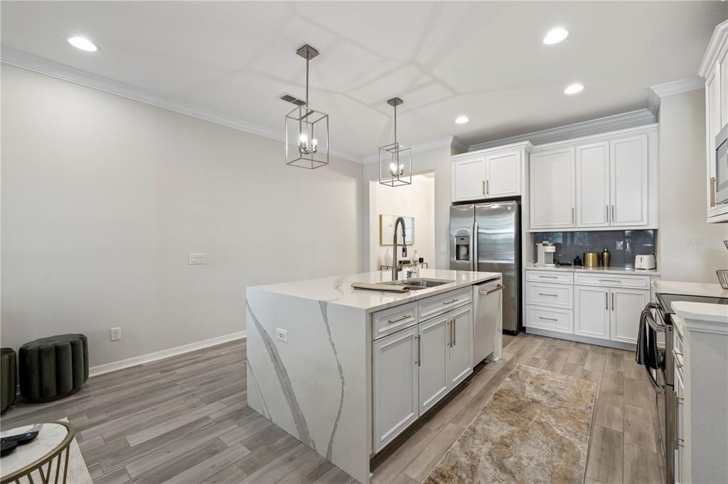 For Sale: $499,990 (3 beds, 2 baths, 1700 Square Feet)