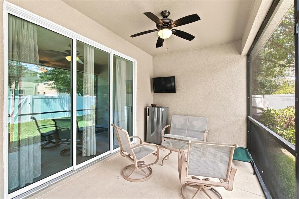For Sale: $385,000 (4 beds, 2 baths, 2058 Square Feet)
