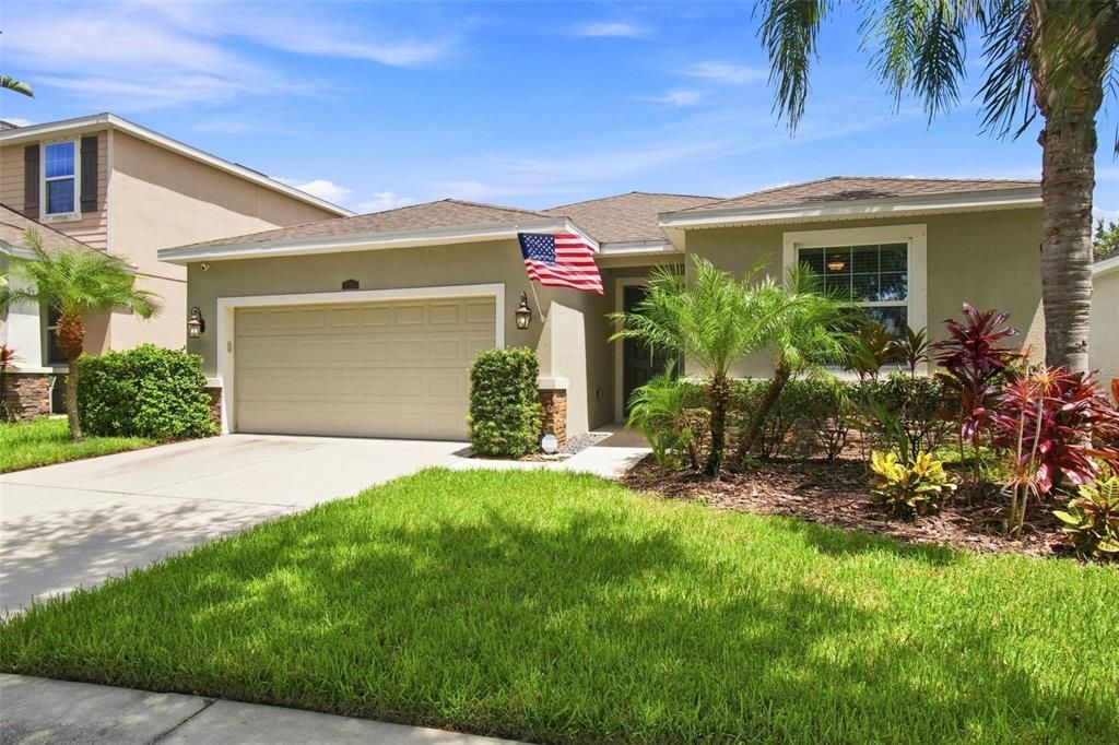 For Sale: $385,000 (4 beds, 2 baths, 2058 Square Feet)