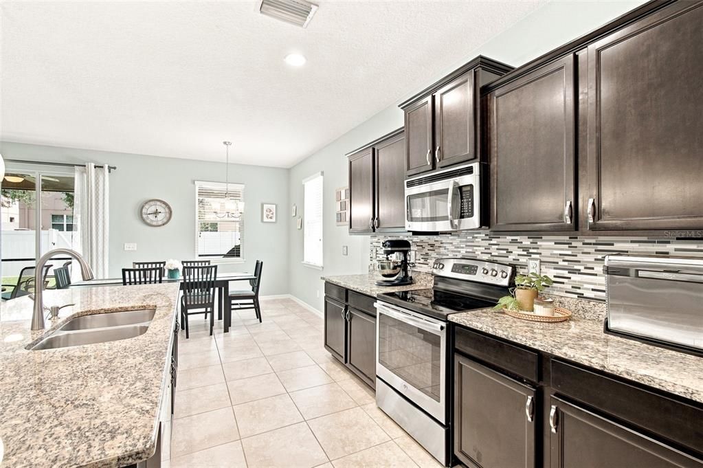 For Sale: $385,000 (4 beds, 2 baths, 2058 Square Feet)