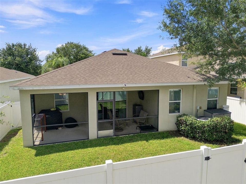 For Sale: $385,000 (4 beds, 2 baths, 2058 Square Feet)
