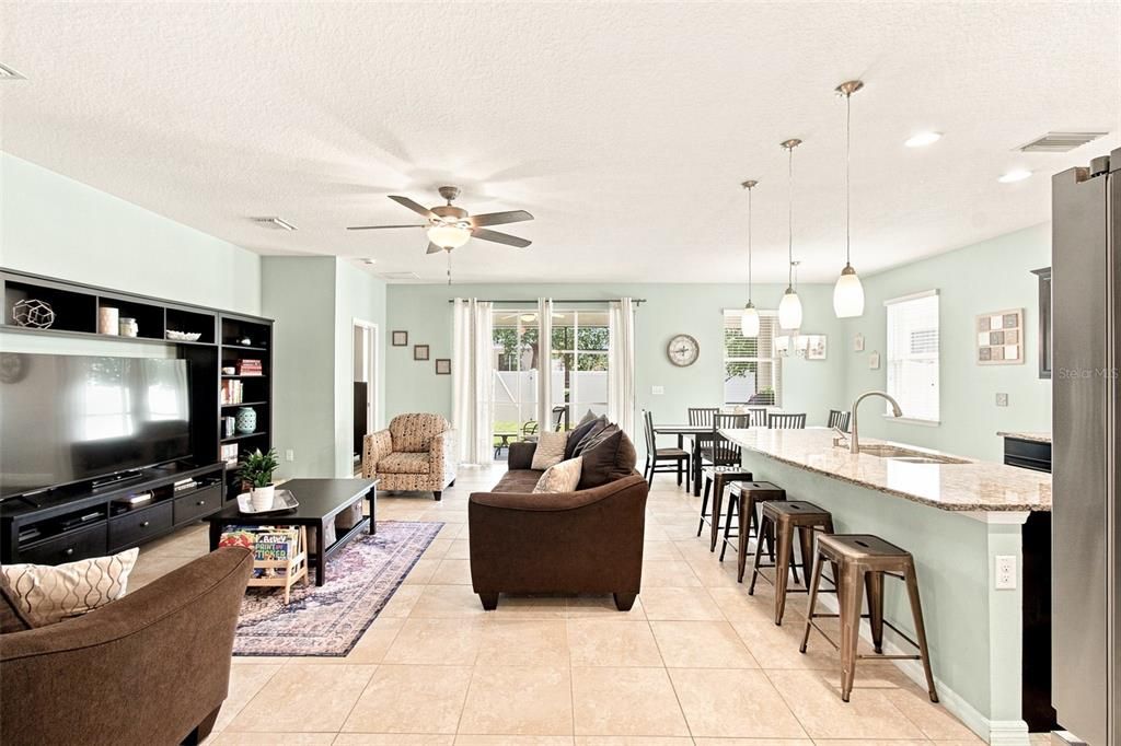 For Sale: $385,000 (4 beds, 2 baths, 2058 Square Feet)