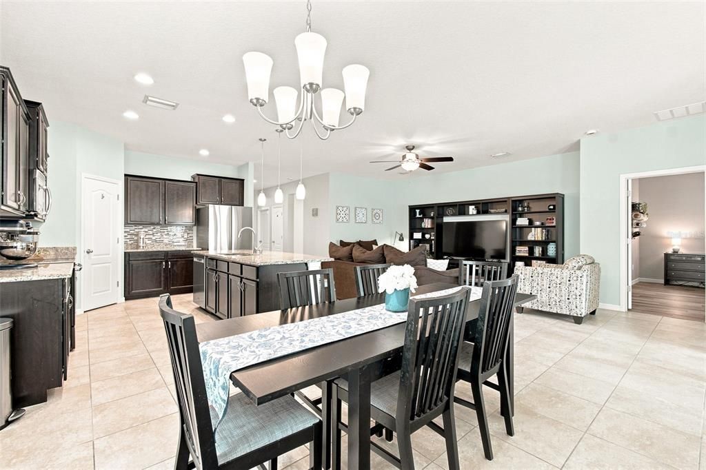 For Sale: $385,000 (4 beds, 2 baths, 2058 Square Feet)