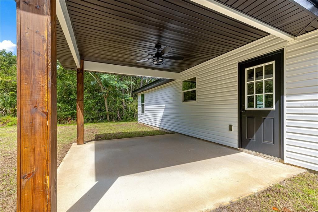 For Sale: $219,900 (3 beds, 2 baths, 1003 Square Feet)