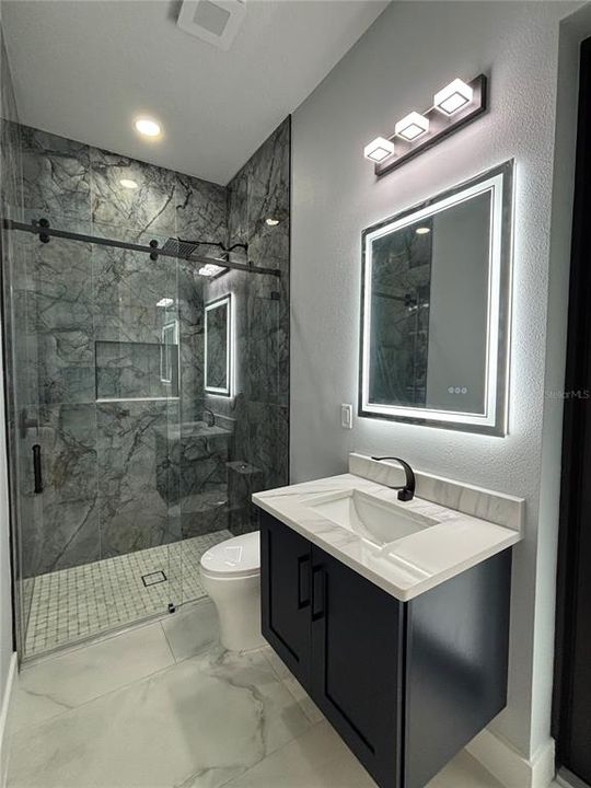 For Sale: $749,900 (4 beds, 3 baths, 2424 Square Feet)