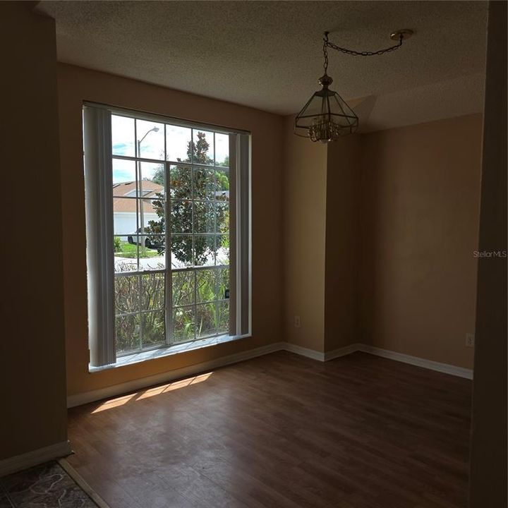For Sale: $450,000 (4 beds, 2 baths, 2024 Square Feet)