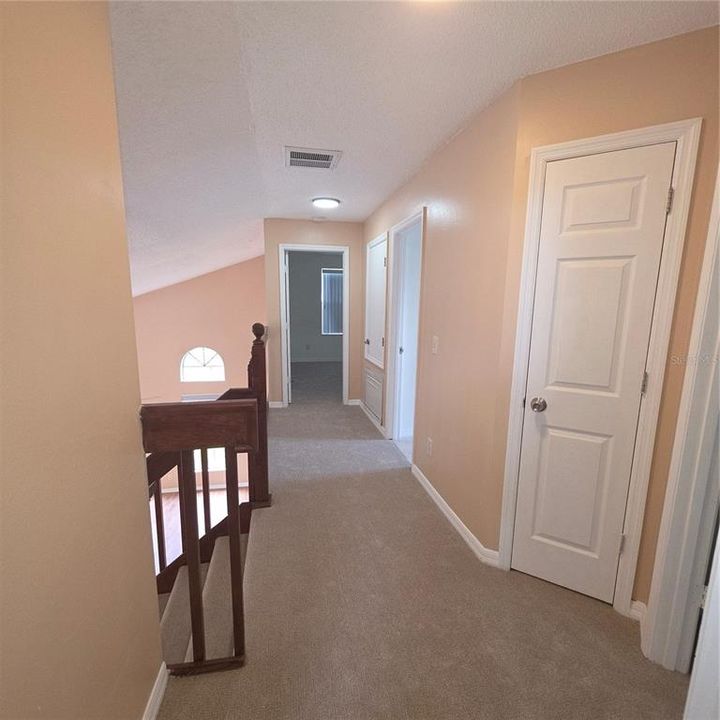 For Sale: $450,000 (4 beds, 2 baths, 2024 Square Feet)