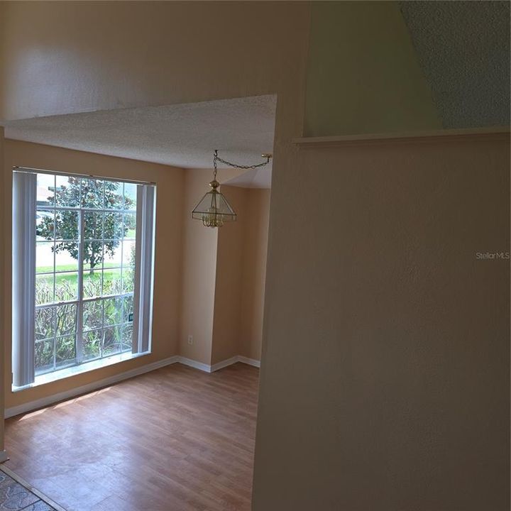 For Sale: $450,000 (4 beds, 2 baths, 2024 Square Feet)