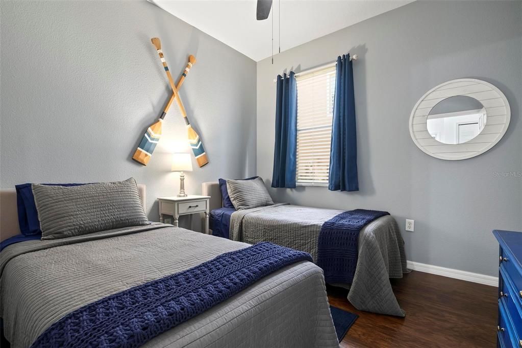 For Rent: $1,850 (3 beds, 2 baths, 1210 Square Feet)