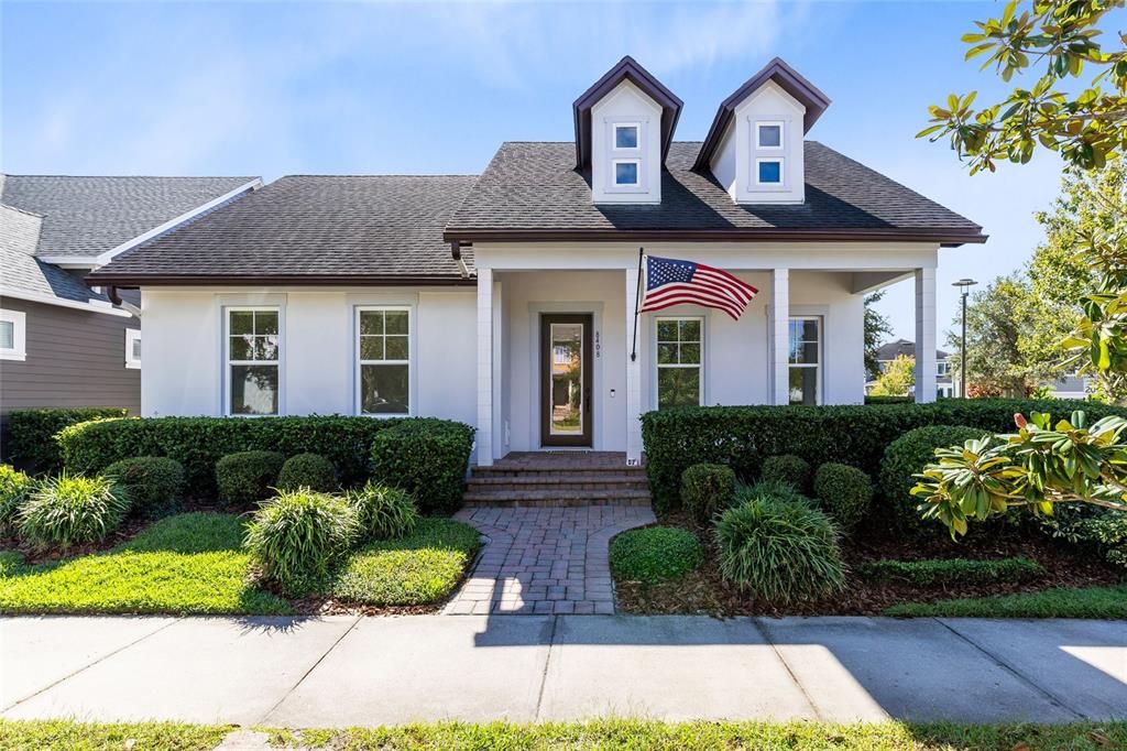 For Rent: $3,950 (3 beds, 2 baths, 2384 Square Feet)