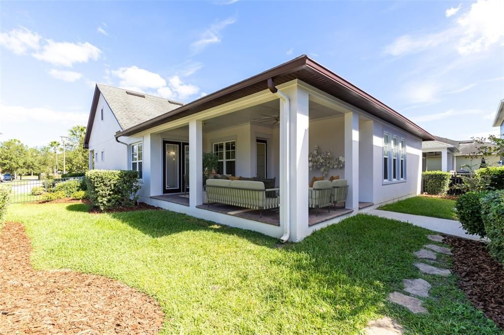 For Rent: $3,950 (3 beds, 2 baths, 2384 Square Feet)