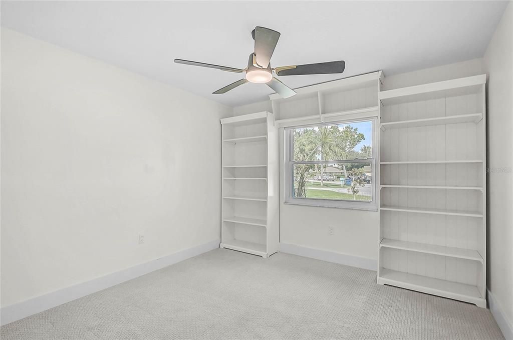 Active With Contract: $489,900 (3 beds, 2 baths, 1814 Square Feet)