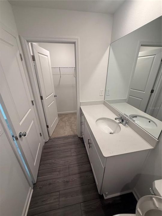 For Rent: $1,950 (4 beds, 2 baths, 1571 Square Feet)