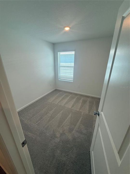For Rent: $1,950 (4 beds, 2 baths, 1571 Square Feet)