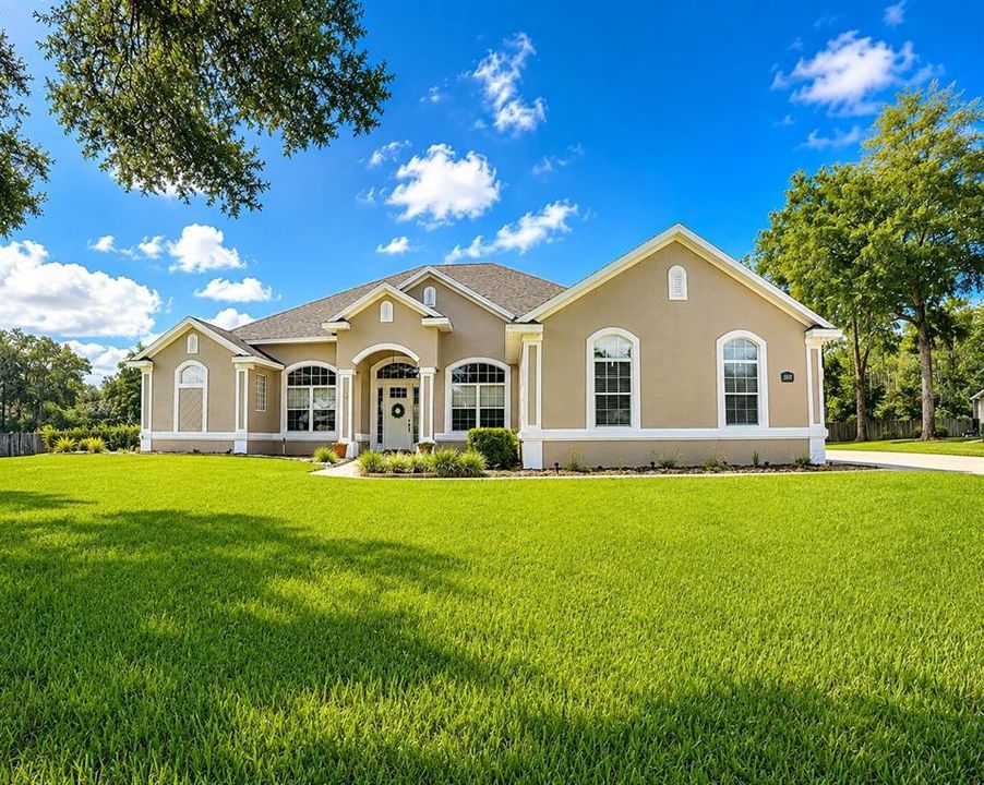 For Sale: $649,900 (4 beds, 3 baths, 2629 Square Feet)