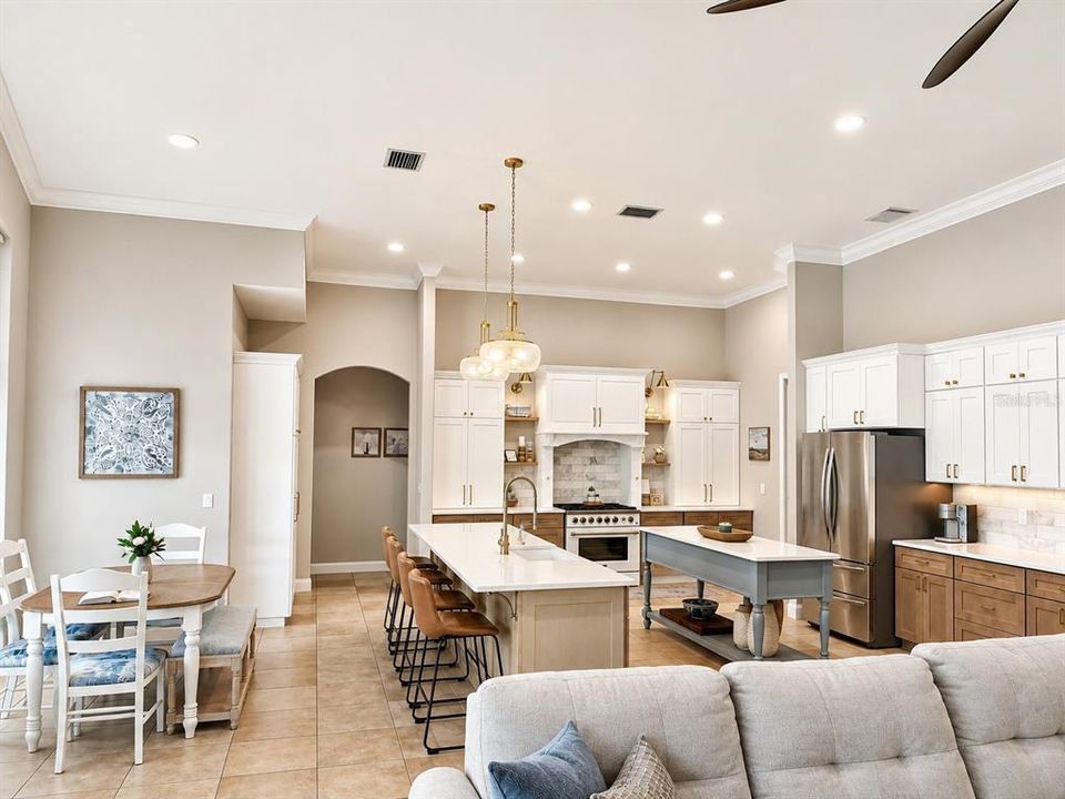 For Sale: $649,900 (4 beds, 3 baths, 2629 Square Feet)