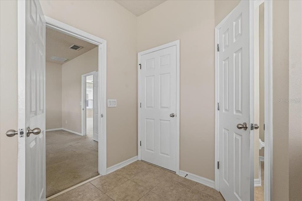 For Sale: $265,000 (3 beds, 2 baths, 1728 Square Feet)
