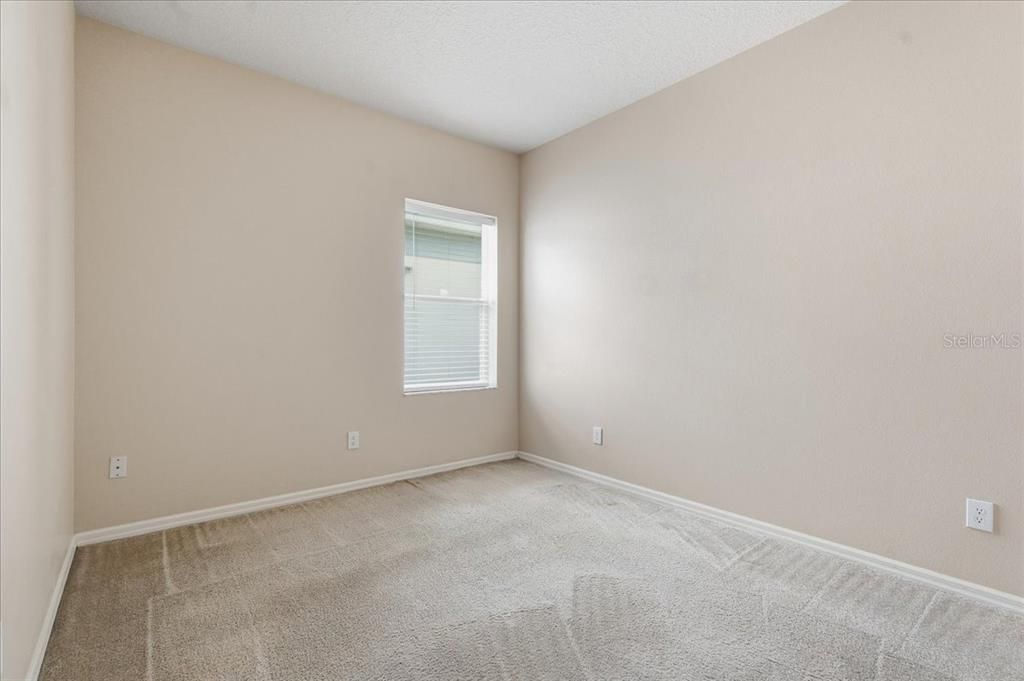 For Sale: $265,000 (3 beds, 2 baths, 1728 Square Feet)