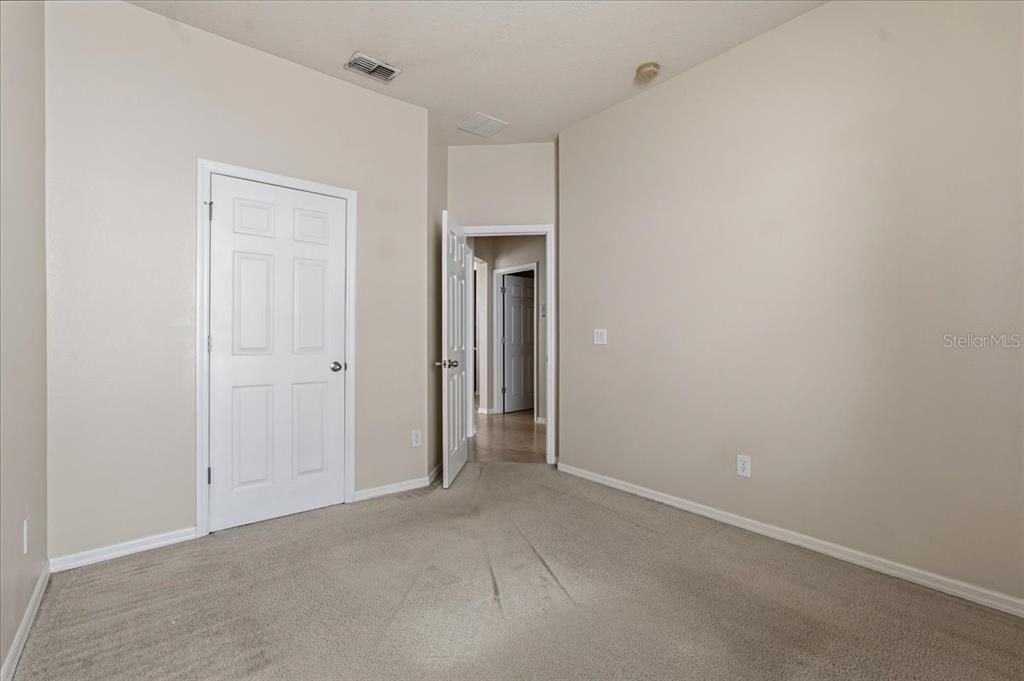 For Sale: $265,000 (3 beds, 2 baths, 1728 Square Feet)
