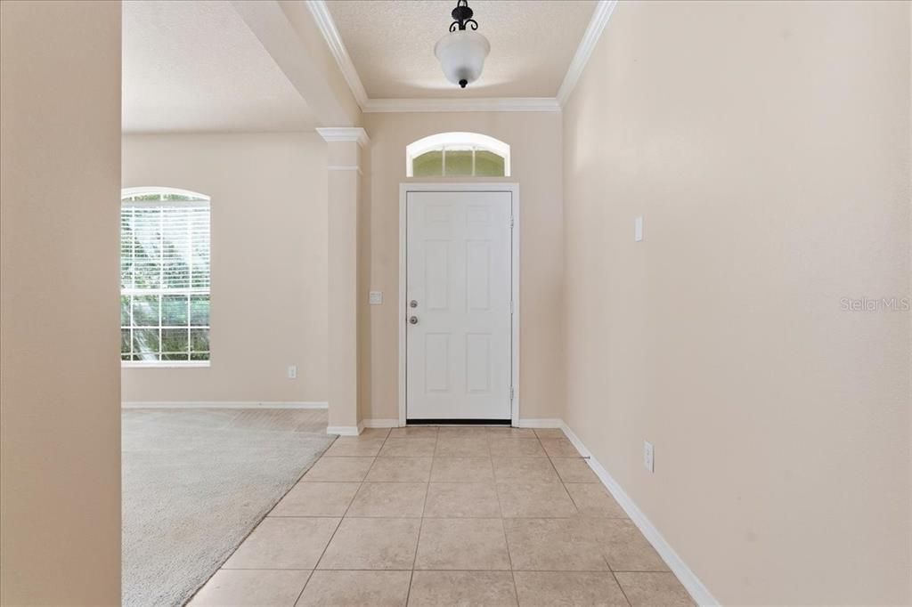 For Sale: $265,000 (3 beds, 2 baths, 1728 Square Feet)