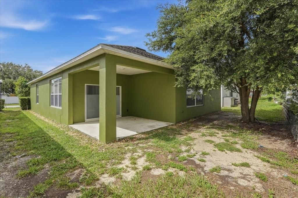 For Sale: $265,000 (3 beds, 2 baths, 1728 Square Feet)