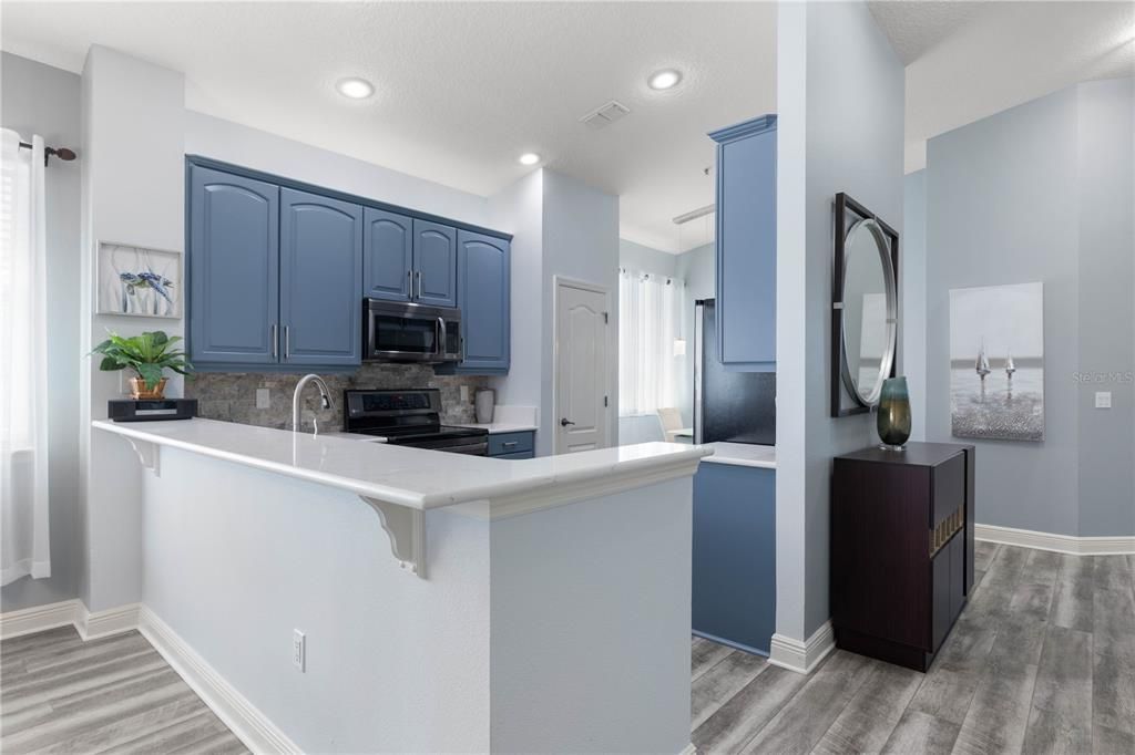 For Sale: $389,000 (3 beds, 2 baths, 1586 Square Feet)