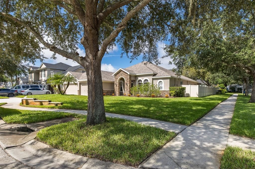 For Sale: $825,000 (4 beds, 3 baths, 3375 Square Feet)