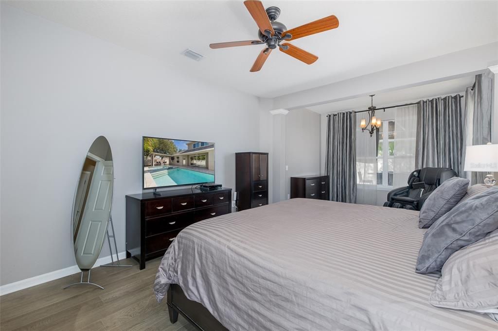 For Sale: $825,000 (4 beds, 3 baths, 3375 Square Feet)