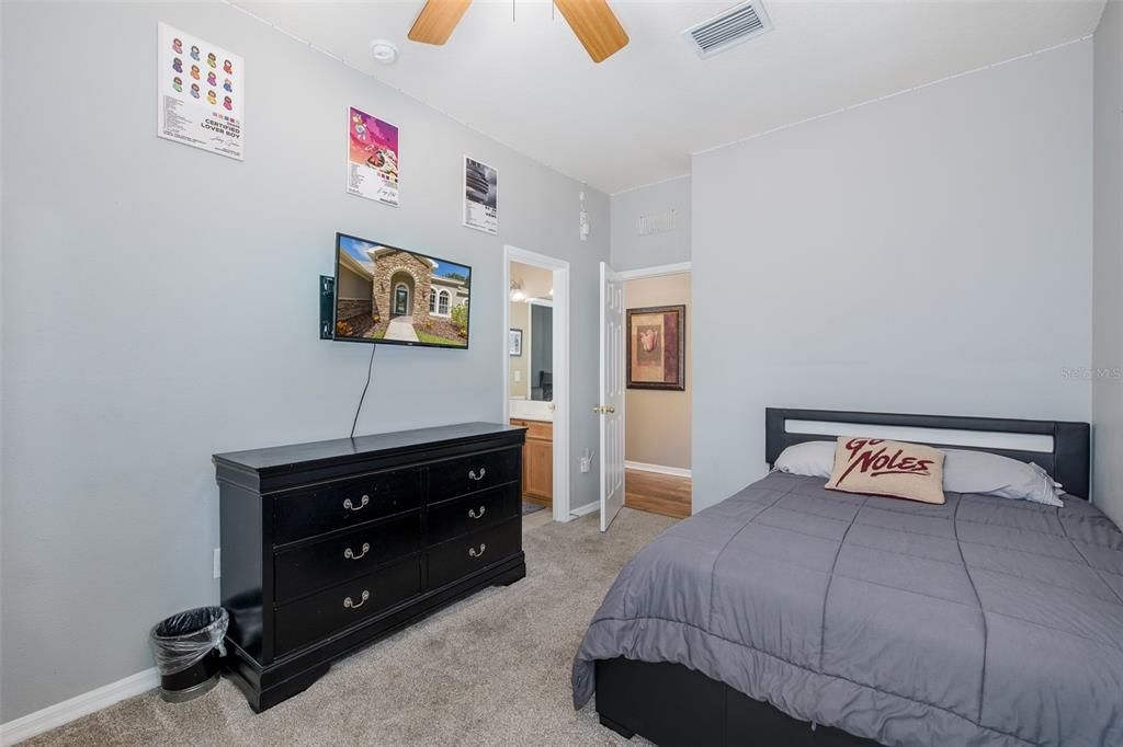 For Sale: $825,000 (4 beds, 3 baths, 3375 Square Feet)