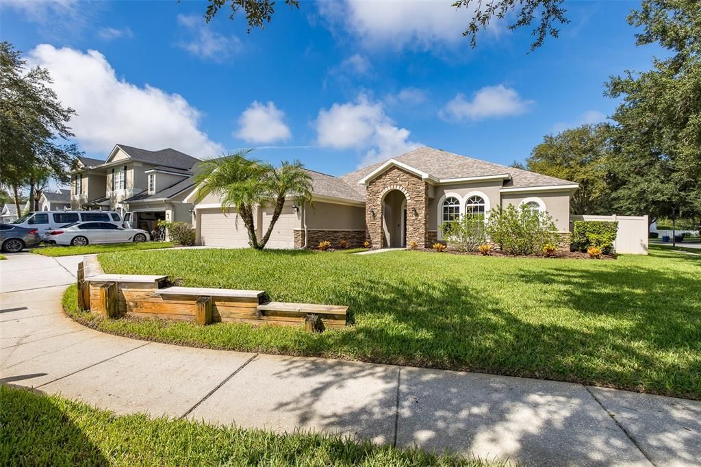 For Sale: $825,000 (4 beds, 3 baths, 3375 Square Feet)