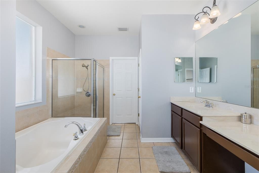 For Sale: $825,000 (4 beds, 3 baths, 3375 Square Feet)