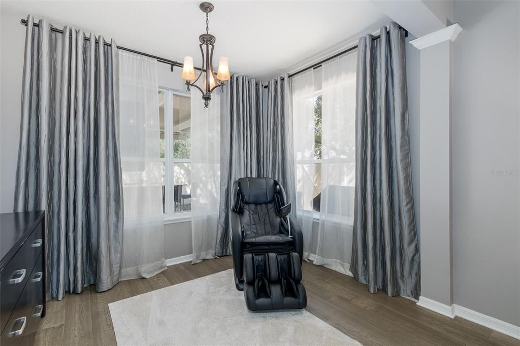 For Sale: $825,000 (4 beds, 3 baths, 3375 Square Feet)