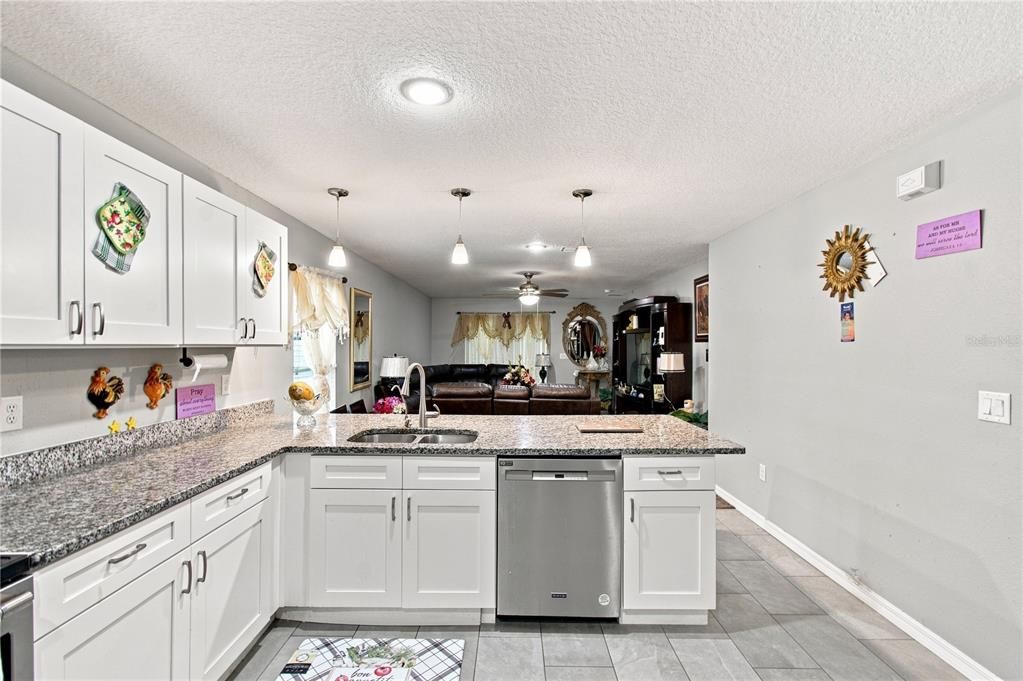 For Sale: $390,000 (4 beds, 2 baths, 1653 Square Feet)