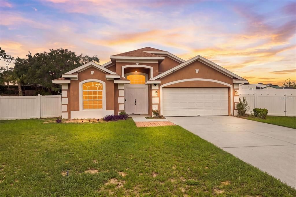 For Sale: $339,000 (3 beds, 2 baths, 1788 Square Feet)