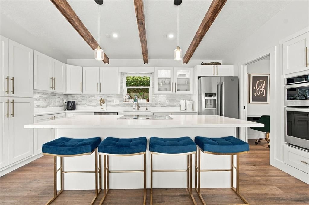 For Sale: $739,900 (3 beds, 3 baths, 2024 Square Feet)