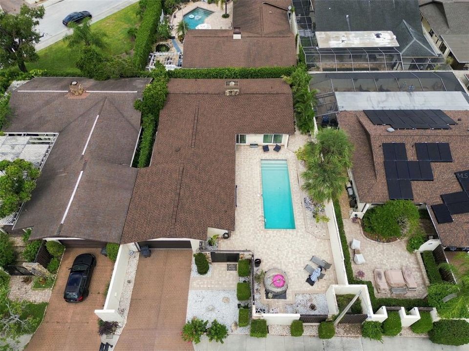 For Sale: $739,900 (3 beds, 3 baths, 2024 Square Feet)