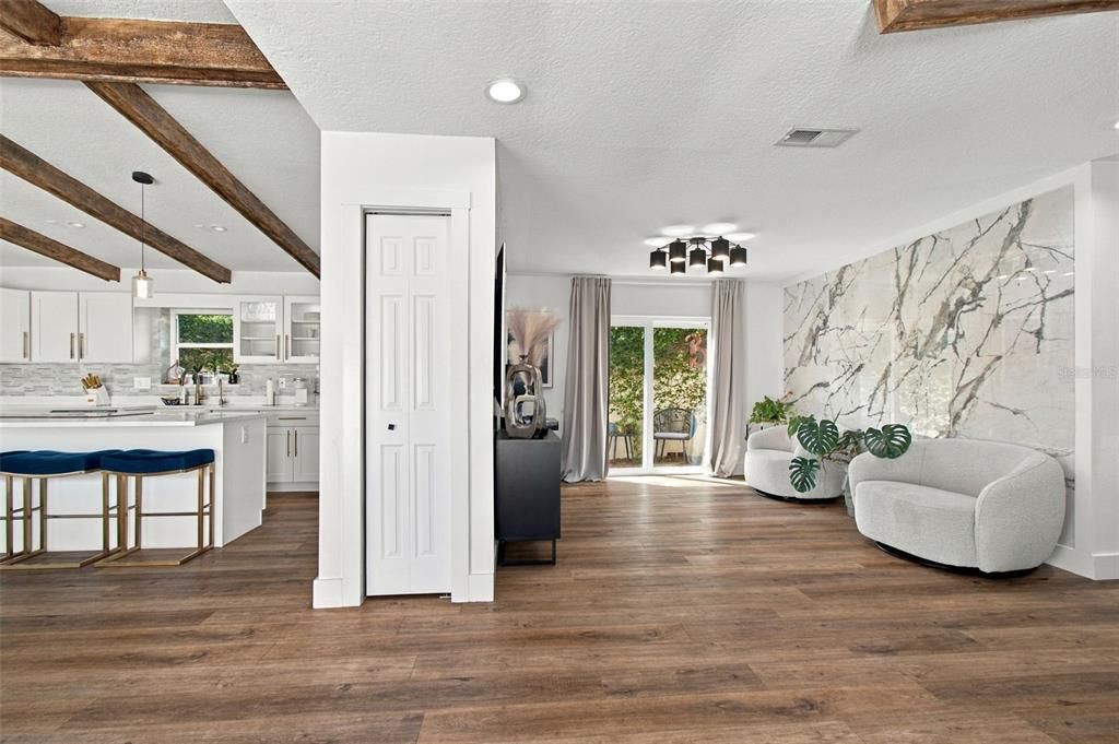 For Sale: $739,900 (3 beds, 3 baths, 2024 Square Feet)