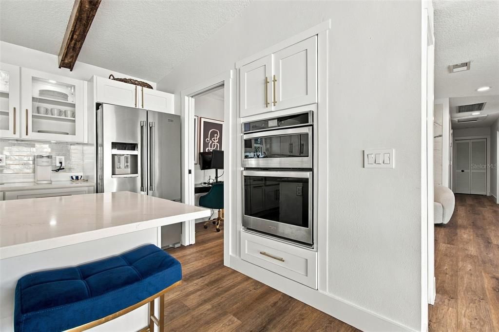 For Sale: $739,900 (3 beds, 3 baths, 2024 Square Feet)
