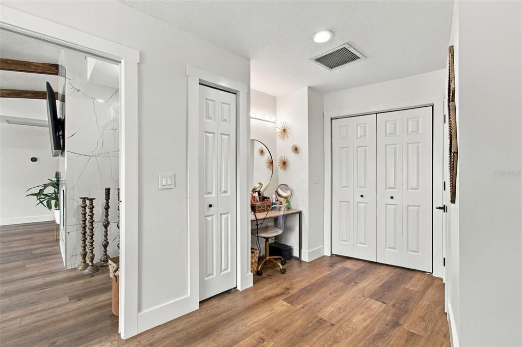 For Sale: $739,900 (3 beds, 3 baths, 2024 Square Feet)