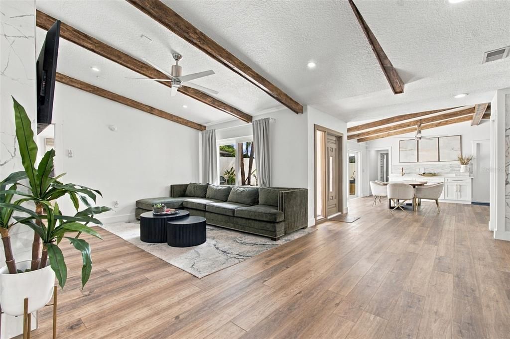 For Sale: $739,900 (3 beds, 3 baths, 2024 Square Feet)