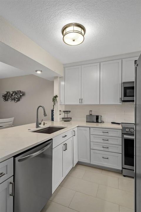 En Venta: $249,900 (2 camas, 2 baños, 1025 Pies cuadrados)