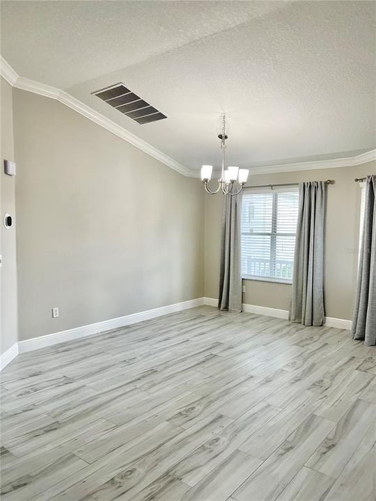В аренду: $2,495 (3 спален, 2 ванн, 1634 Квадратных фут)