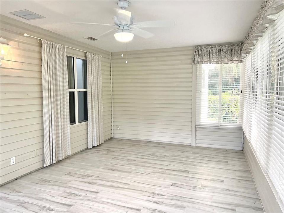В аренду: $2,495 (3 спален, 2 ванн, 1634 Квадратных фут)