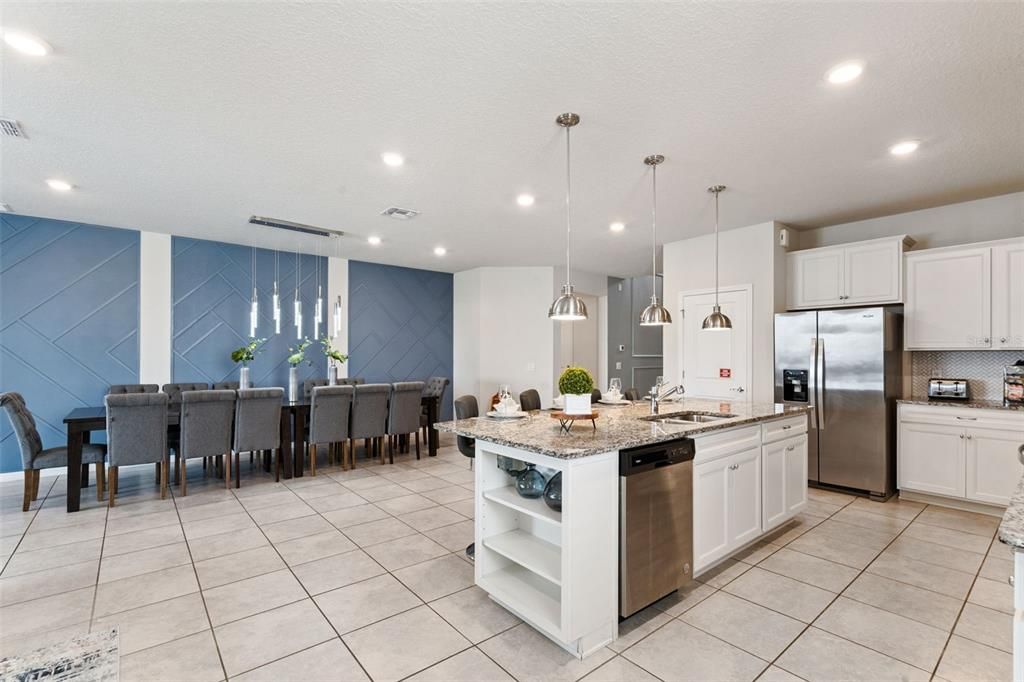For Sale: $745,000 (8 beds, 6 baths, 4036 Square Feet)