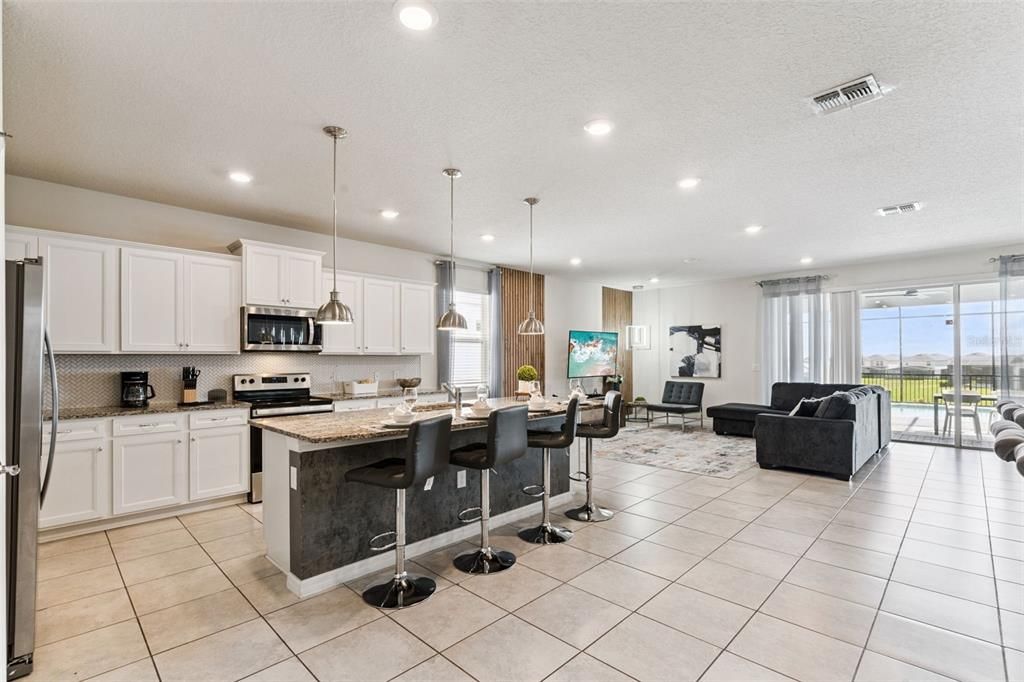 For Sale: $745,000 (8 beds, 6 baths, 4036 Square Feet)