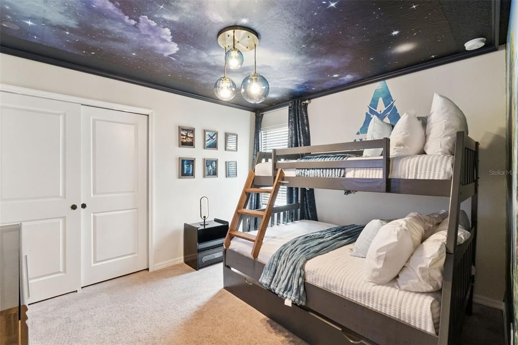 For Sale: $745,000 (8 beds, 6 baths, 4036 Square Feet)