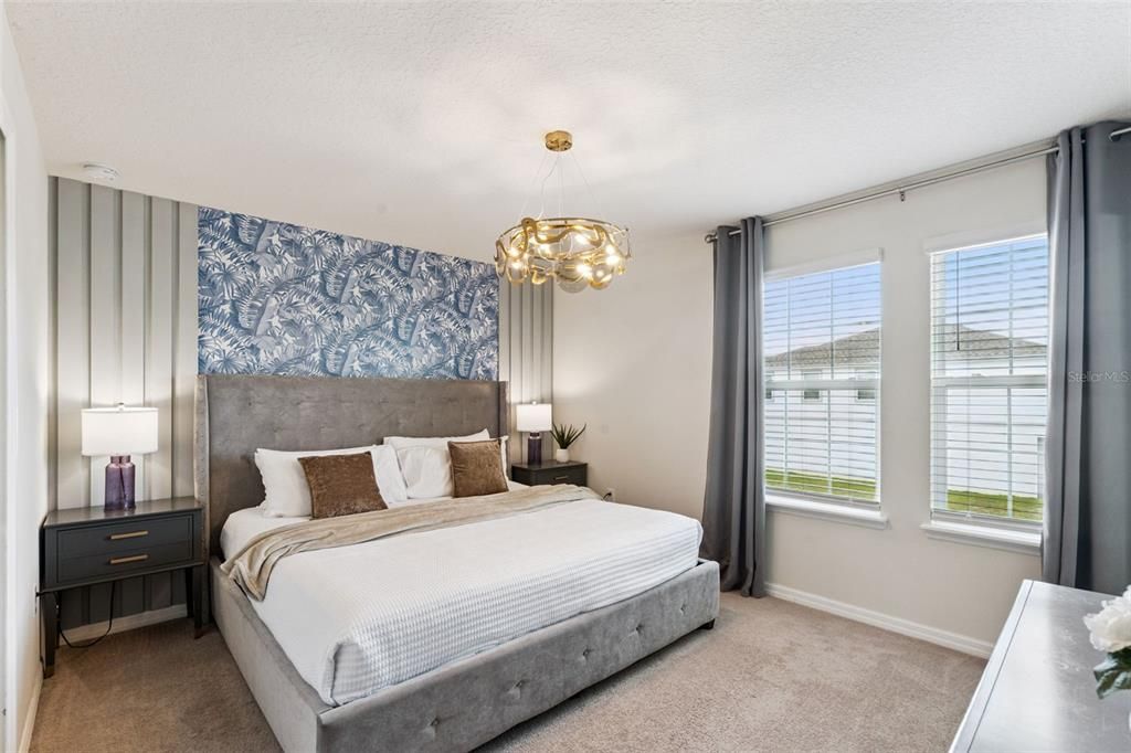 For Sale: $745,000 (8 beds, 6 baths, 4036 Square Feet)